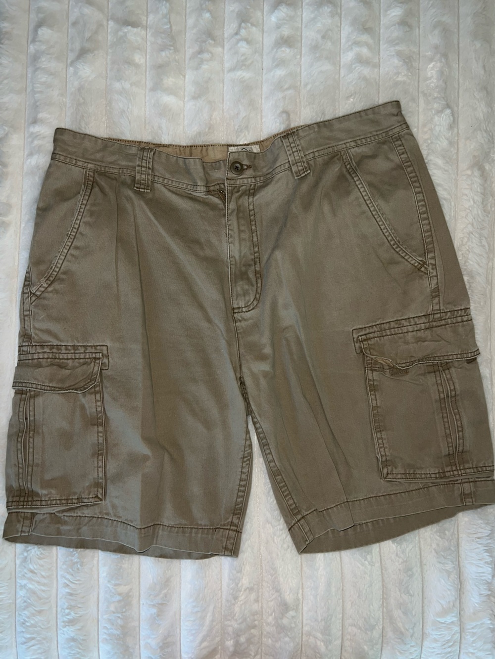 Mens St. John’s bay shorts